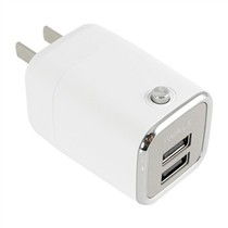 iWalk UNP001 雙USB輸出插腳折疊電源適配器高清圖賞與IT168產(chǎn)品報(bào)價(jià)